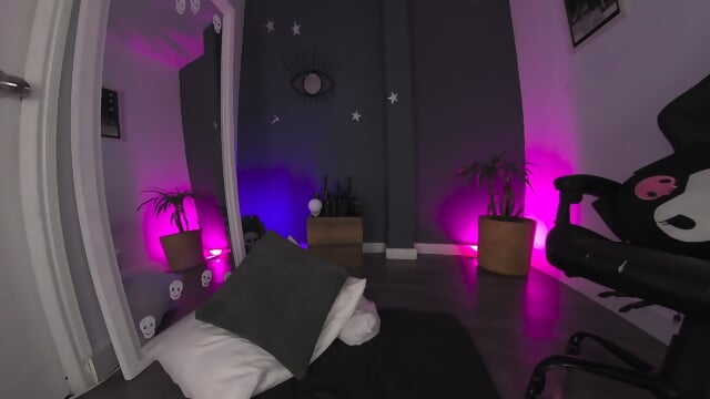 Raven Witch StripchatVR 2026 09 03T19 50 53 03 00 F120 LR